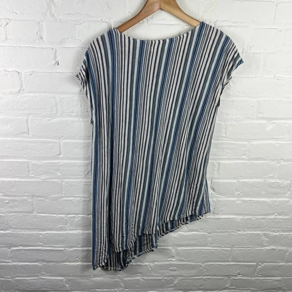 Max Studio Womens Asymmetric Hem Blouse Top Round Neck Striped Blue/White SZ M - Picture 2 of 5